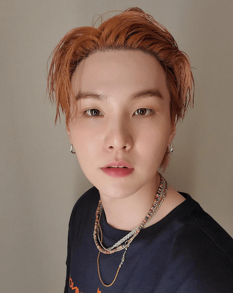 ABITMOR SHOOTING STAR NECKLACE (SUGA'S PICK) - Image 6