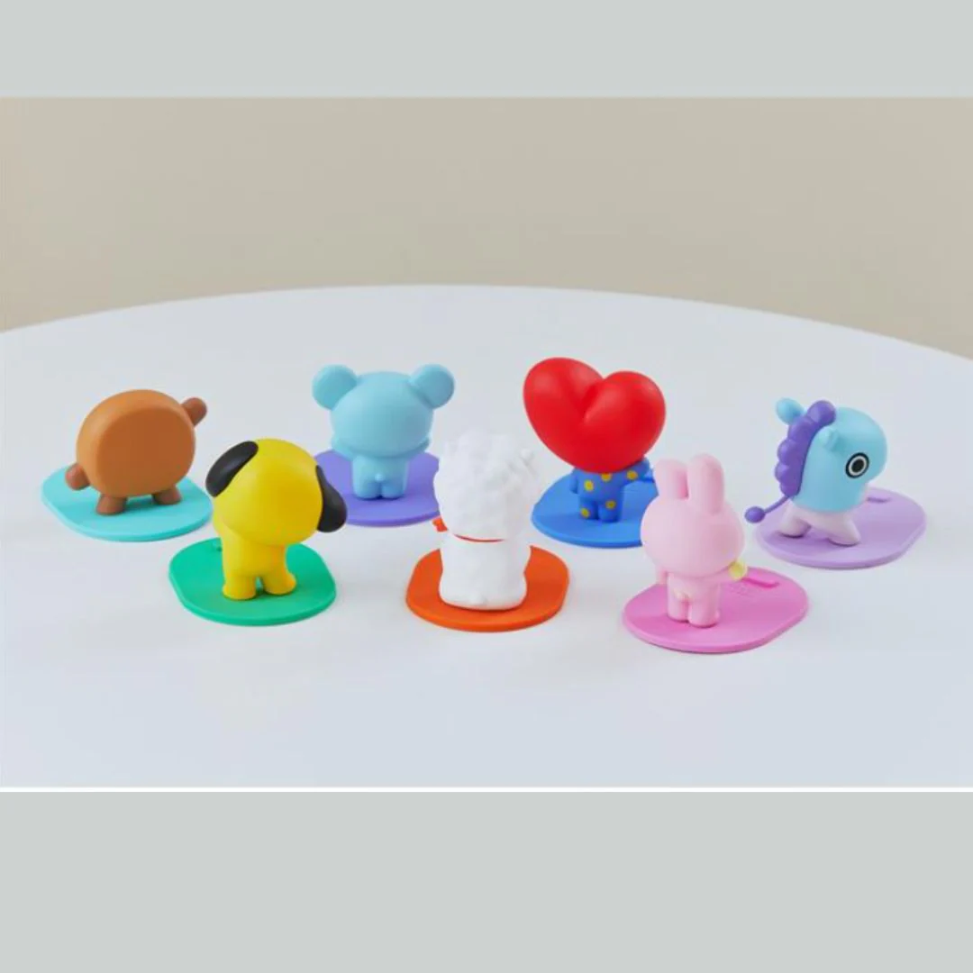 BT21 FIGURE PHONE STAND - Image 10