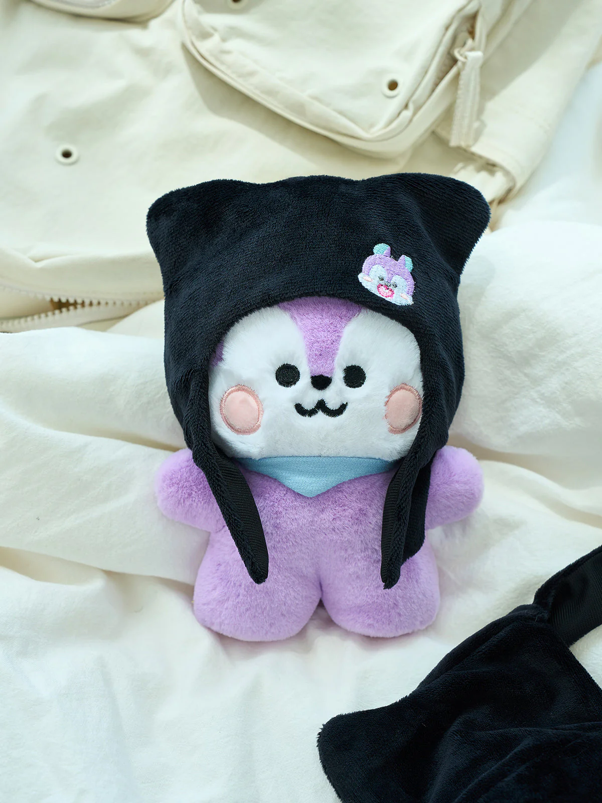 BT21 - MANG BASIC MD CLOSET - Image 5