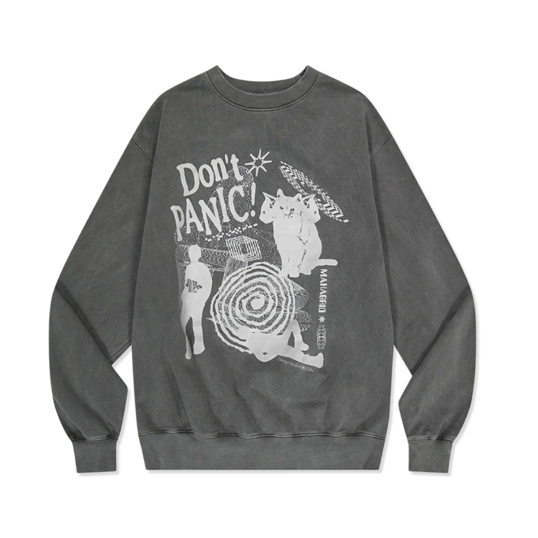 Mahagrid [Stray Kids] S/S 2023 COLLECTION DON’T PANIC PIGMENT SWEATSHIRT - Image 4