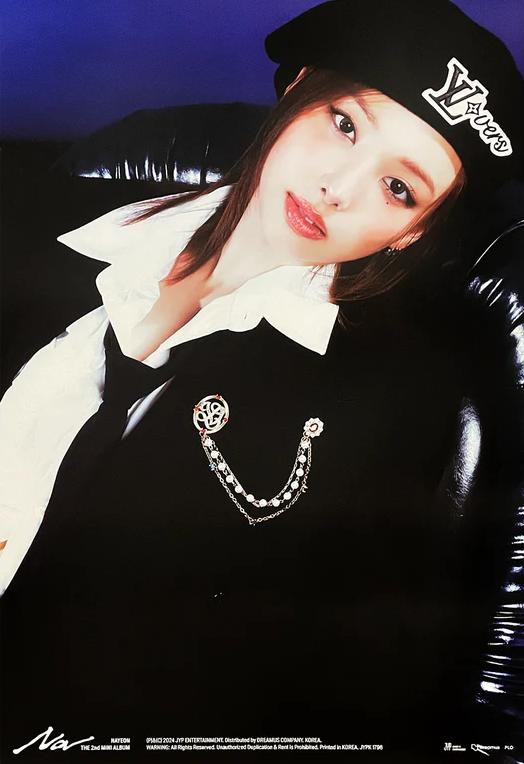 [POSTER 366-367] TWICE NAYEON - NA 2ND MINI ALBUM PHOTOBOOK - Image 2