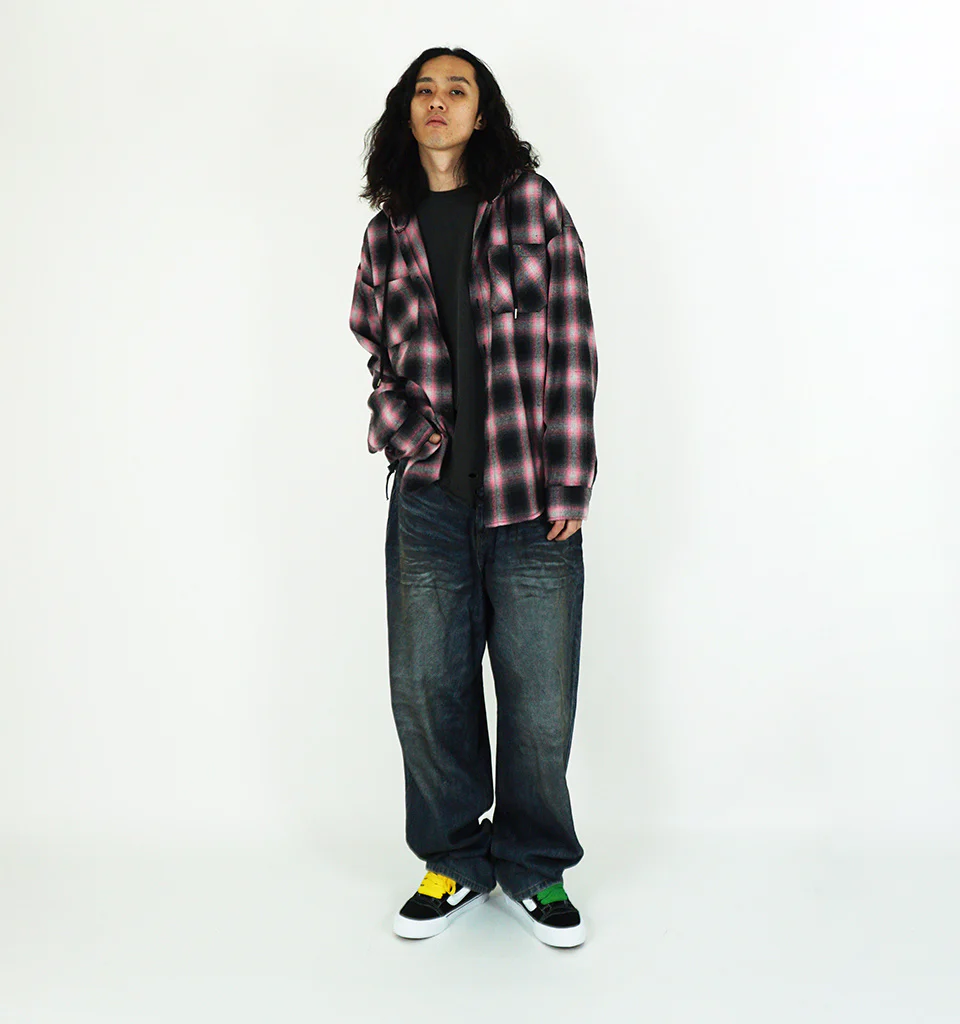 SK8ER ROCK - SKZ Bangchan Hombre Check Hoodie Shirt Pink - Image 3